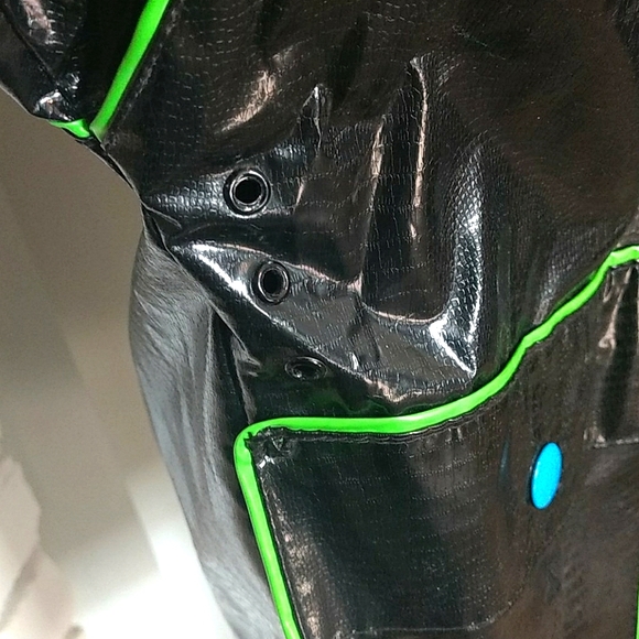 Kenn Sporn Wippette Raincoat Vinyl Black Neon - Picture 4 of 7